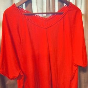 Lands End lightweight v-neck t-shirt NWOT